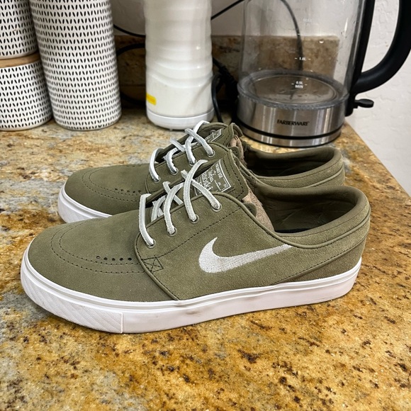 Nike janoski size 8 - Picture 4 of 10